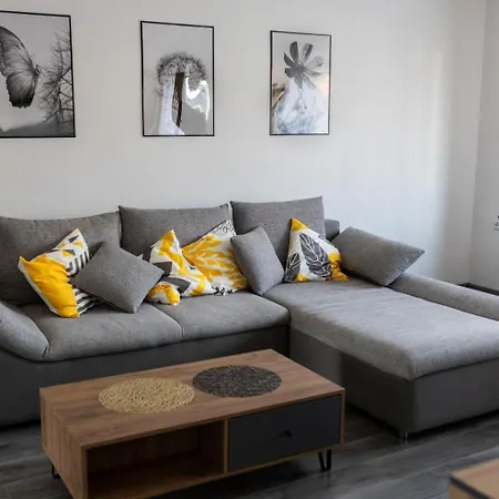 Tobi Apartamento Kasperske Hory